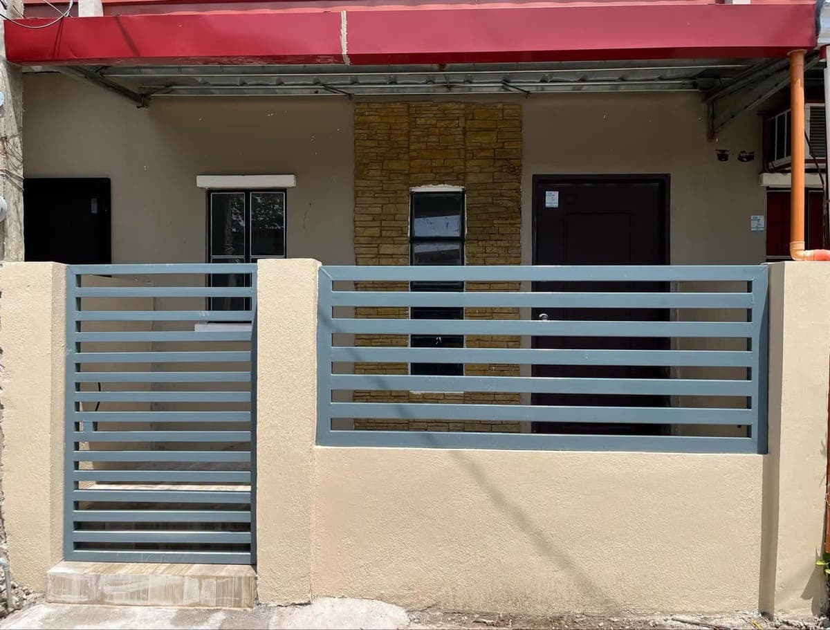 House for rent - photo 1