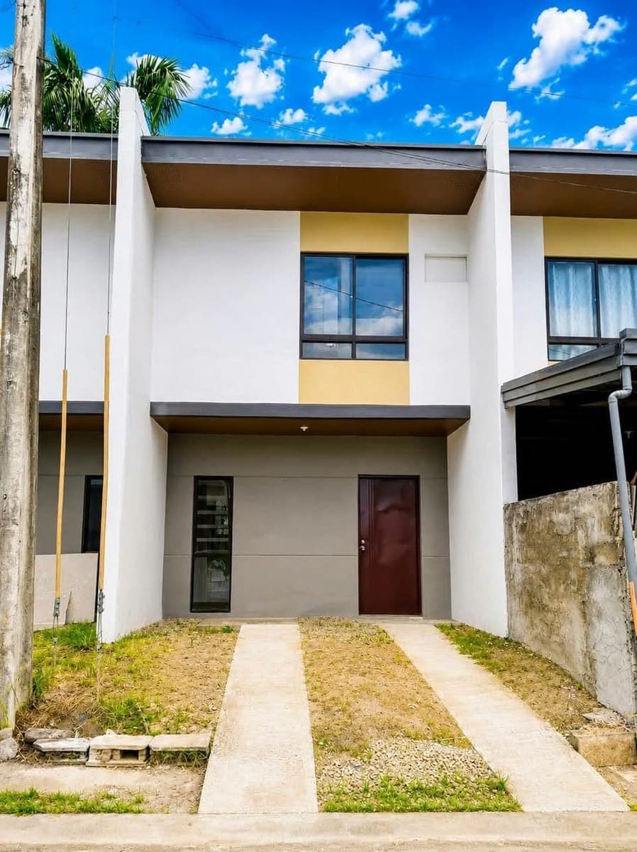 HOUSE FOR RENT - photo 1