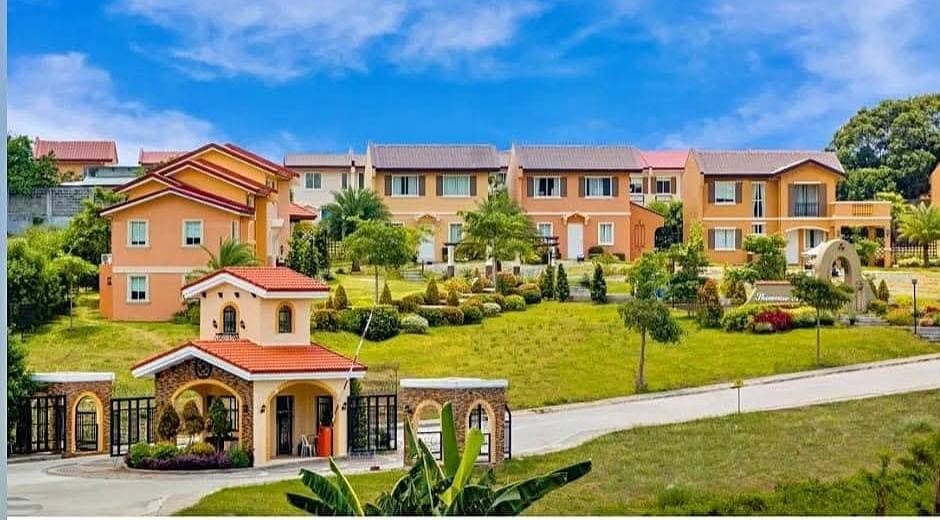HOUSE FOR Long term Rent 13k in Camella South, Brgy. Alijis, Bacolod City( Unfurnished House) - photo 1
