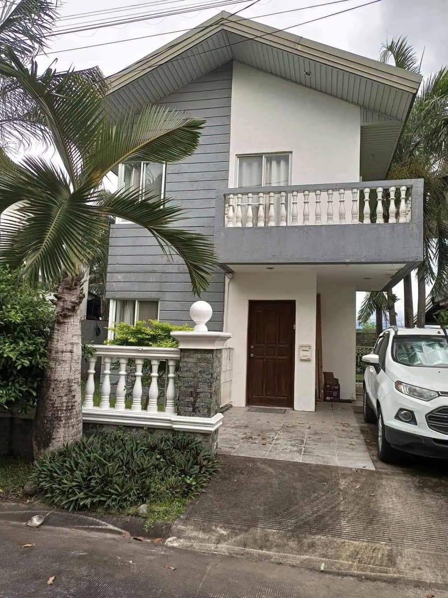 This House is for ren - photo 1