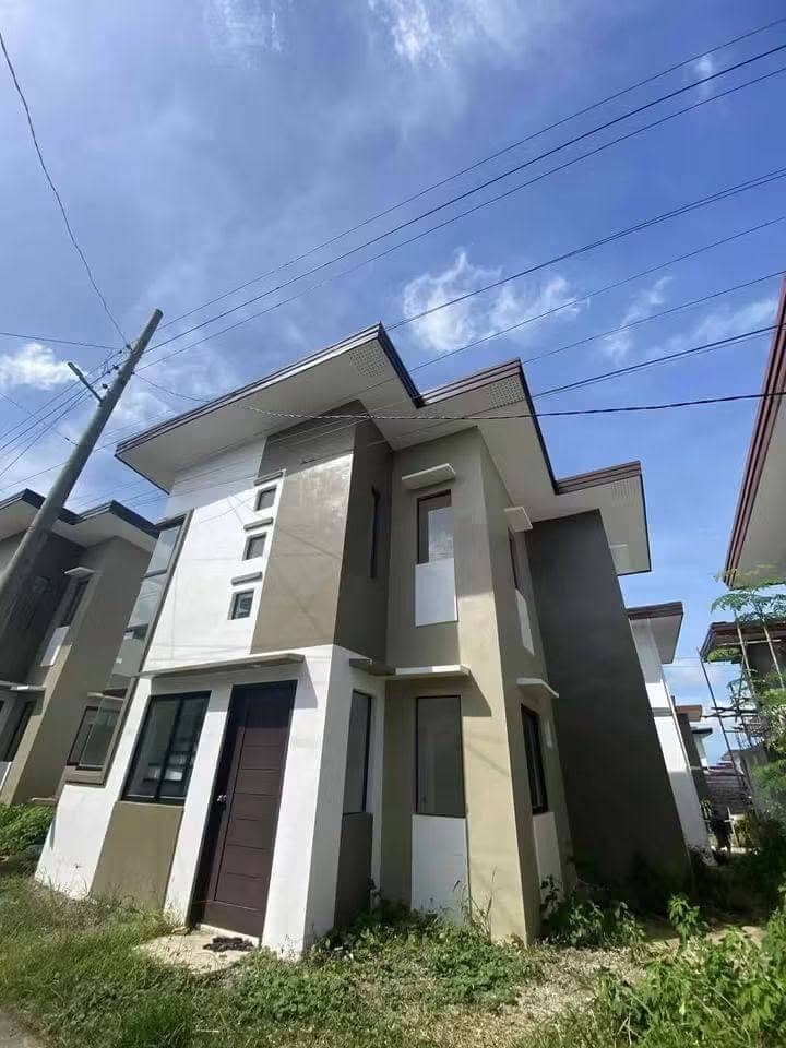 ๐ก HOUSE FOR RENT โ โฑ18,000/MONTH - photo 1