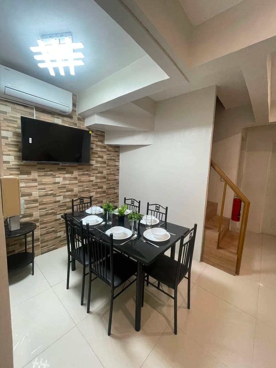 🏡 TOWNHOUSE FOR RENT – CAMELLA MANDALAGAN, BACOLOD CITY - photo 1