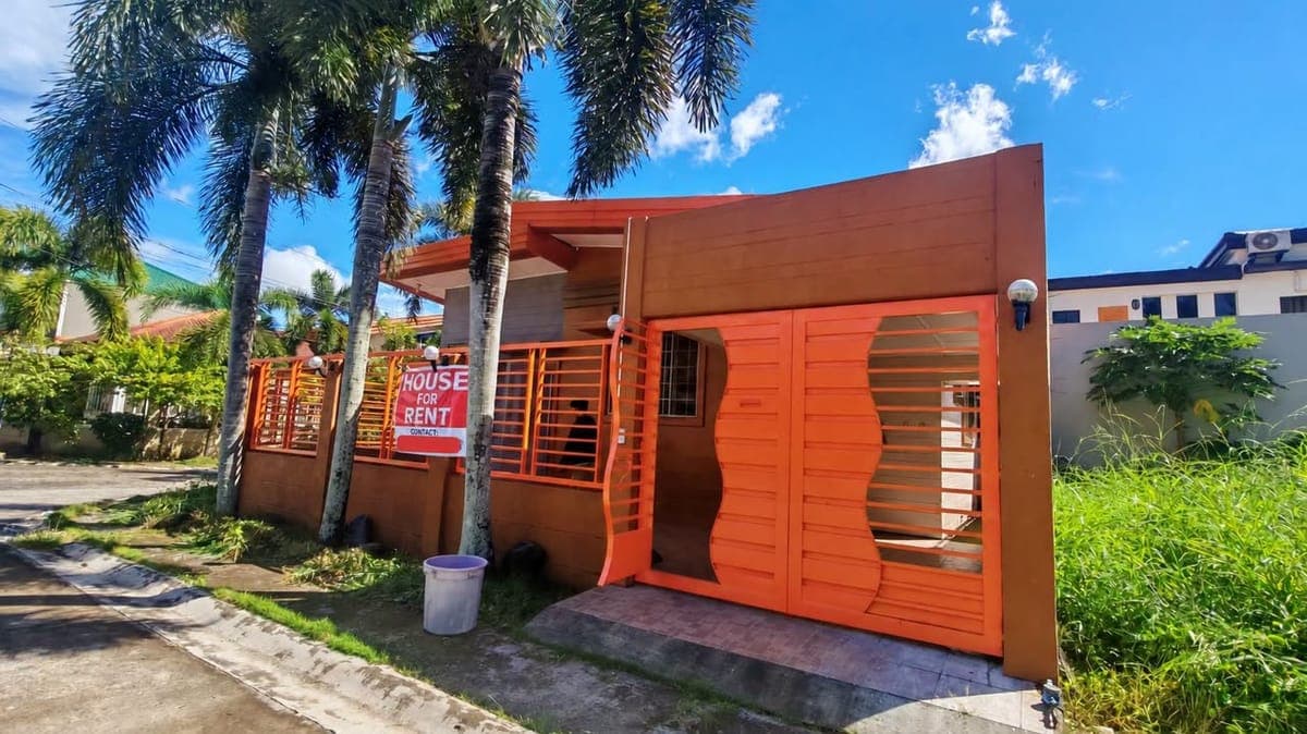 ๐ก HOUSE FOR RENT | โฑ25,000/MONTH - photo 1