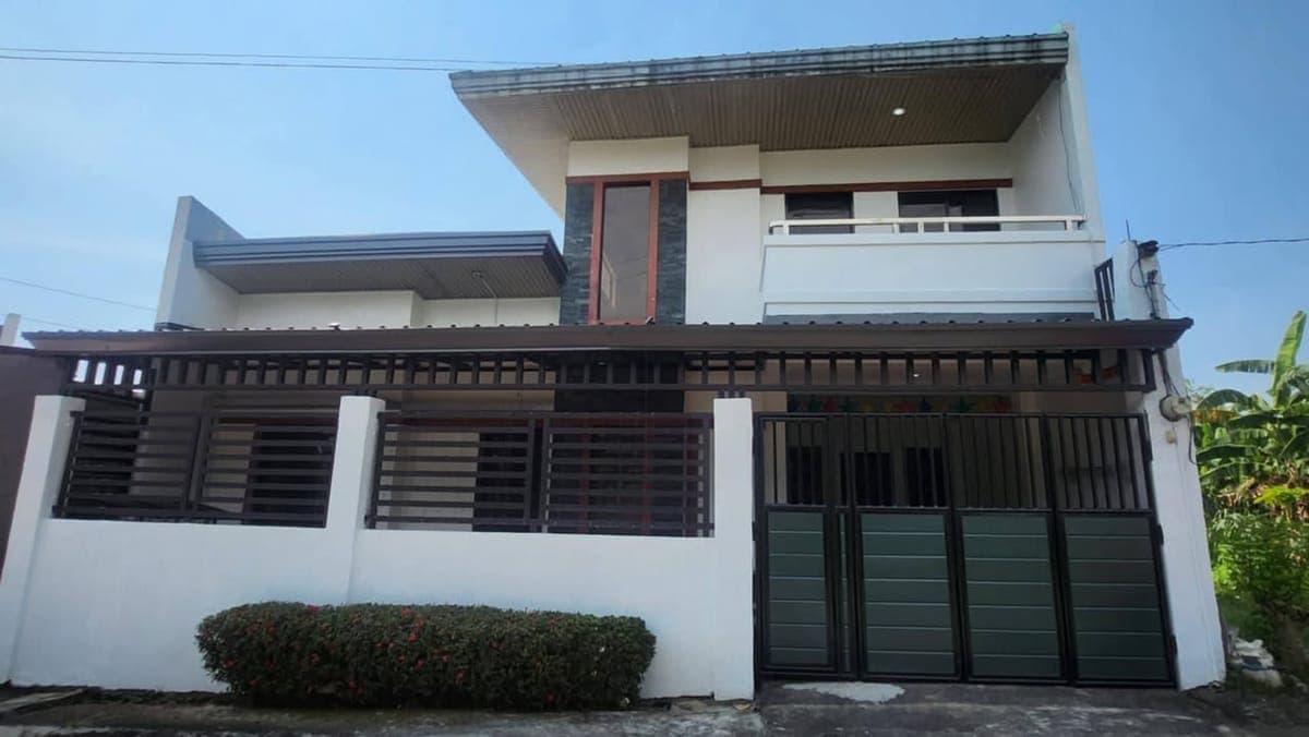 HOUSE FOR RENT - Long-Term Lease - Buena Royale, Estefania Bacolod - photo 1