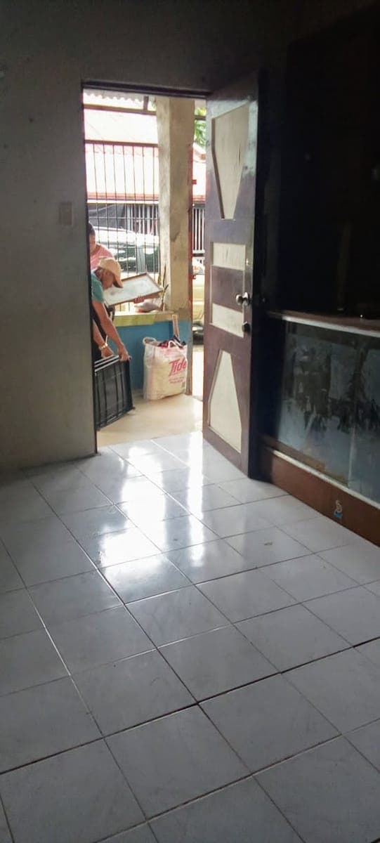 House for rent at East Homes 1 Two bedrooms,with second floor attic near Save more,Isdaan Market, Ho... - photo 1