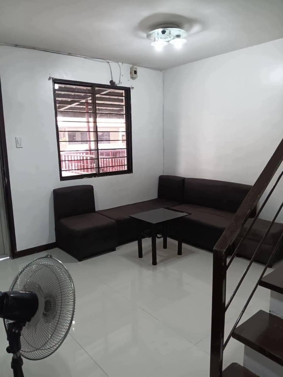 HOUSE FOR RENT IN LAS PIÑAS (OCAMPO) NEAR PERPETUAL SCHOOL - photo 1