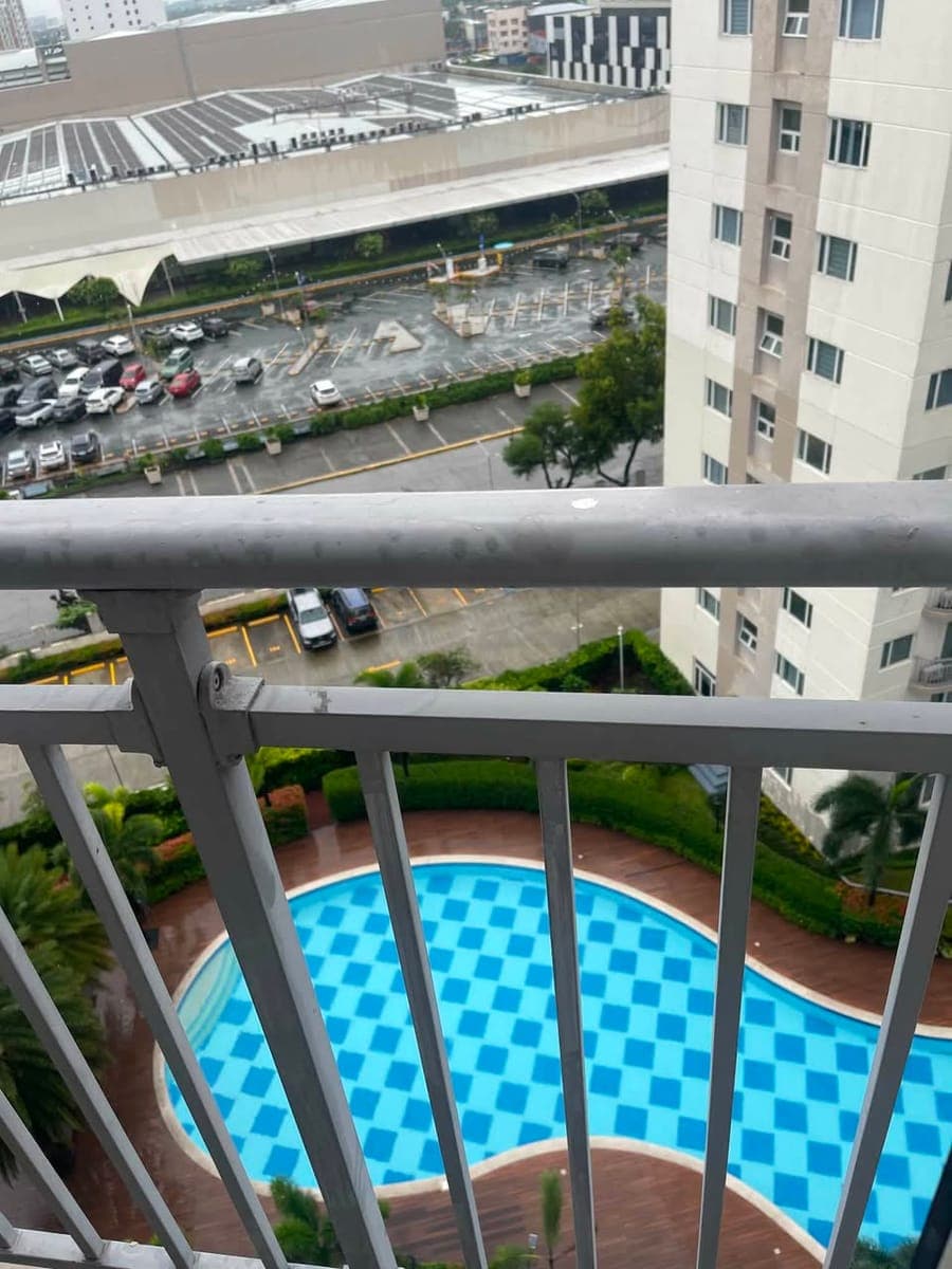 FOR RENT: Semi-Furnished 2-Bedroom Unit with Balcony at South Residences - photo 1