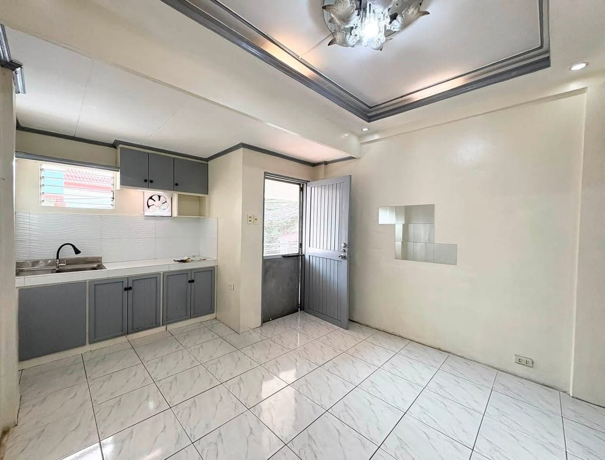 3-BEDROOM APARTMENT UNIT FOR RENT| INSIDE VILLA FIDELA SUBDIVISION | ALONG MAIN ROAD - photo 1