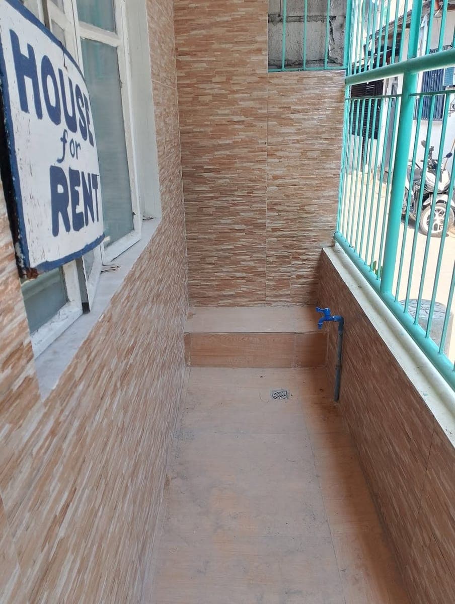 house 4 rent - photo 1