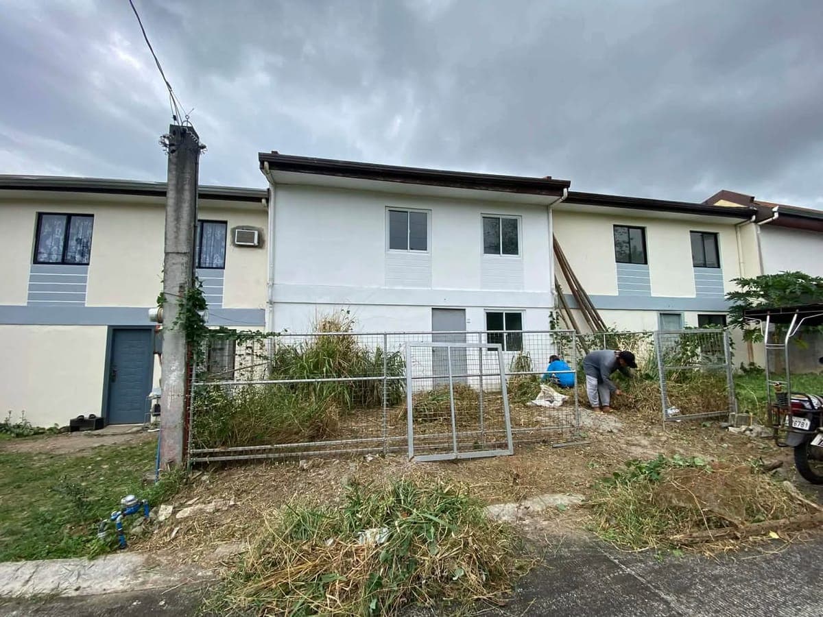 TOWNHOUSE FOR RENT - photo 1
