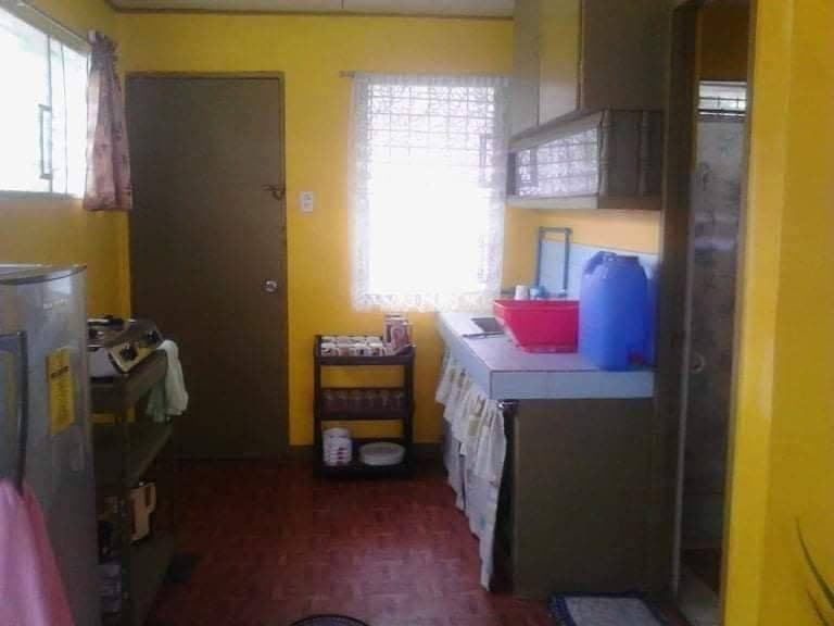 BEDSPACE FOR LADIES IN LASPINAS - photo 1