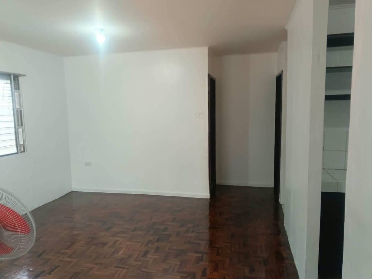 🏡FOR RENT Bungalo house @ Las Pinas City - photo 1