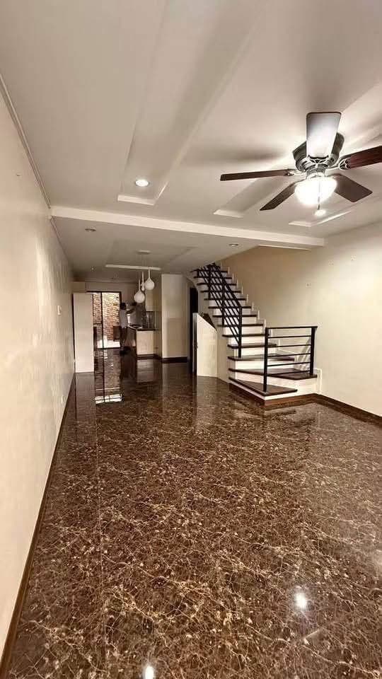 HOUSE FOR RENT - photo 1