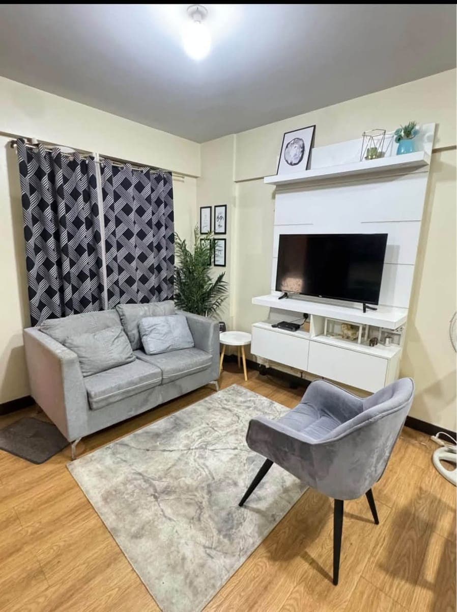 2BR For Rent here Ohana Place Condominium… - photo 1