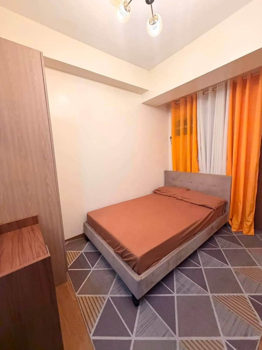 Alabang One Premiere Studio Unit for rent - photo 1