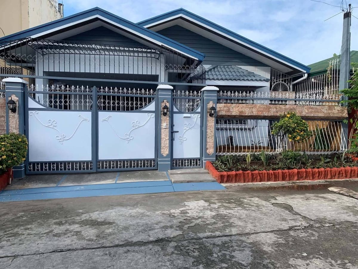 4rent 2br 2tb 28k gatchalian las pinas need ko ng pdc oct 30 available... 09269196900 ty... - photo 1