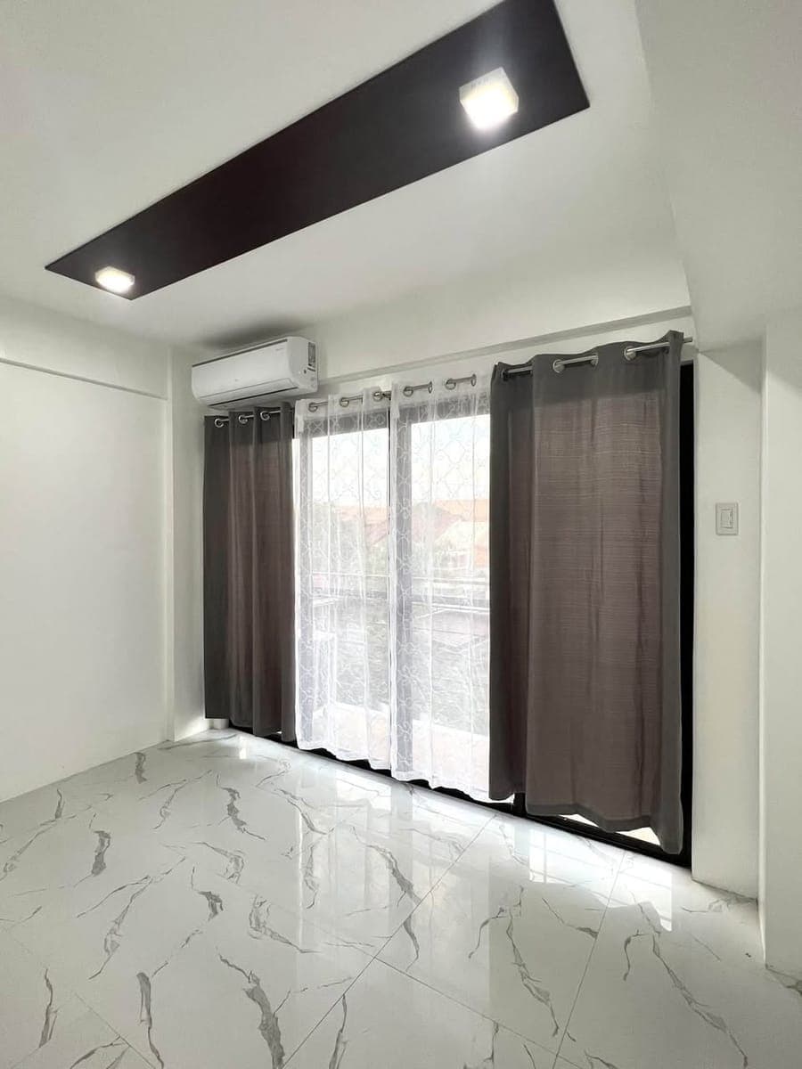 Studio Condo Type Unit Available - photo 1