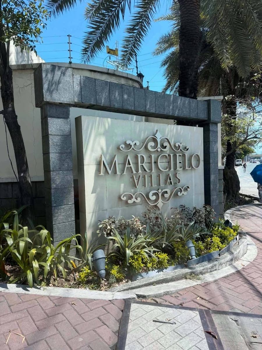 🏡 2BR UNIT FOR RENT – MARICIELO VILLAS - photo 1