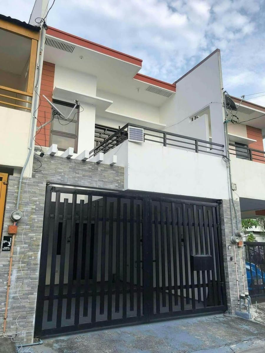 BF HOMES HOUSE FOR RENT WITH AMENITIES (CLUBHOUSE, PLAYGROUND AND POOL) - photo 1