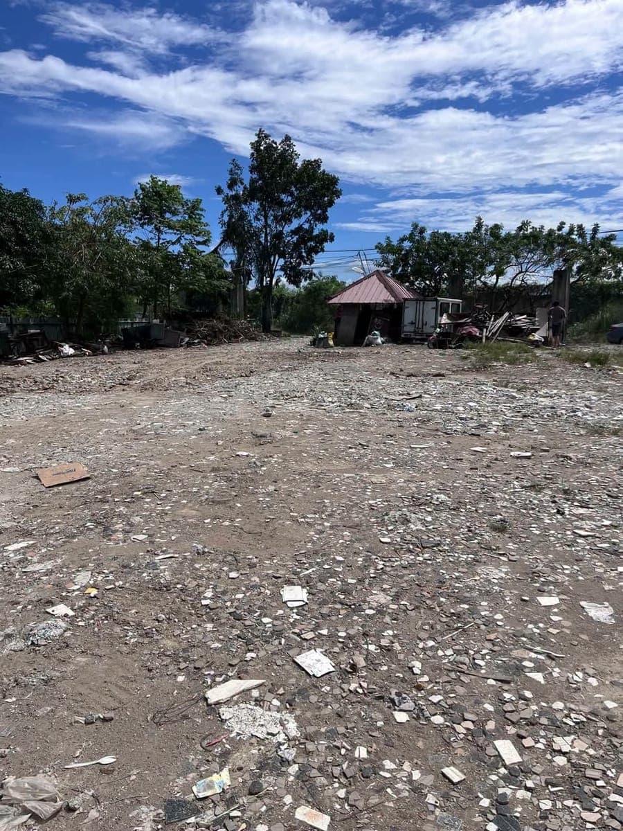 FOR RENT 3500Sq Meter along Malagasang Blvd - photo 1