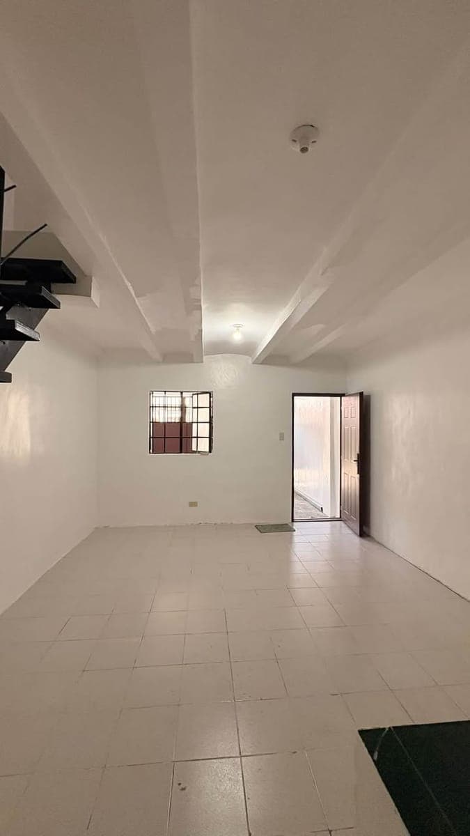 HOUSE FOR RENT Pwd na Lipatan Agad! Good for WFH tahimik - photo 1