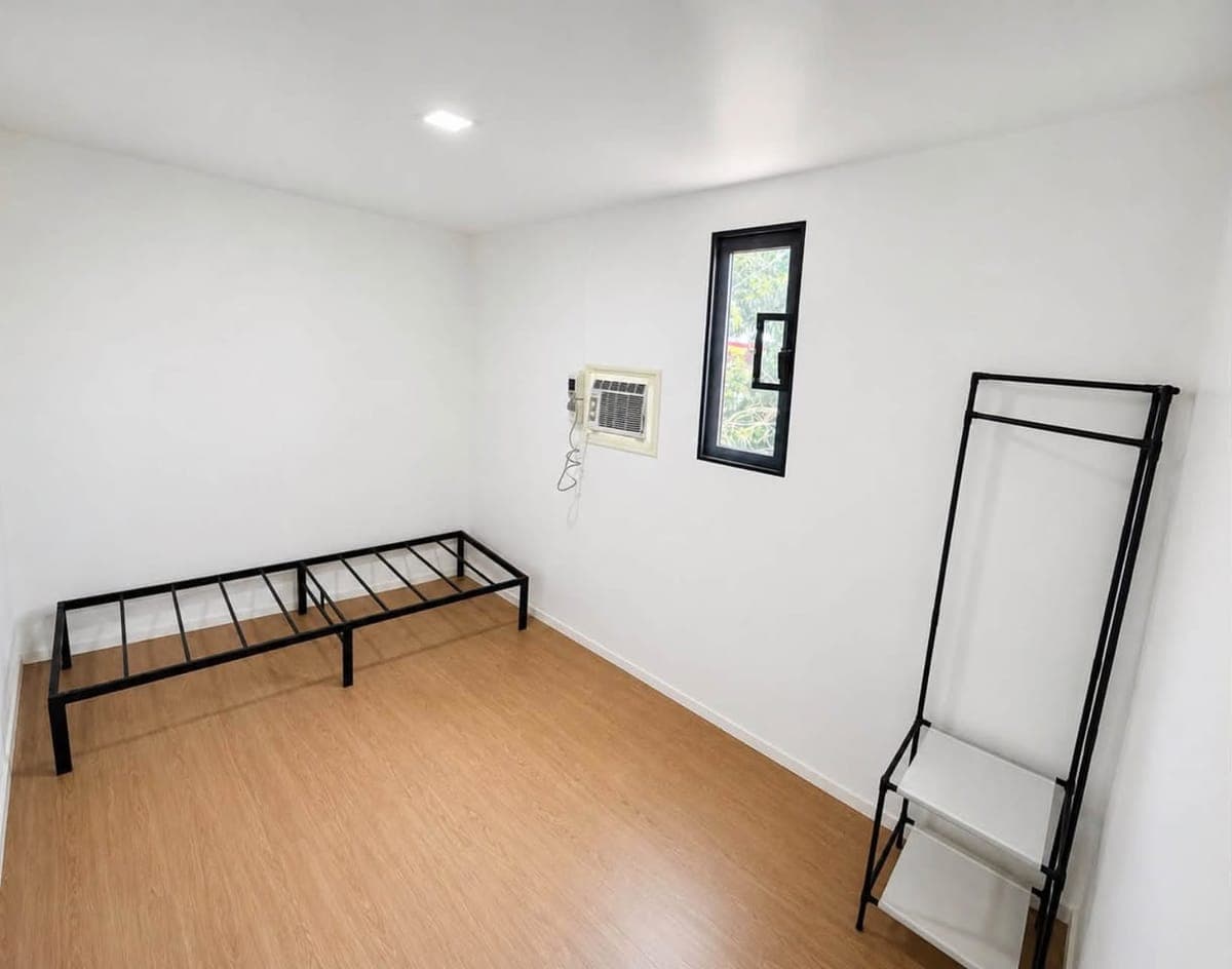 Room (semi-furnished) for Rent, P8k - photo 1