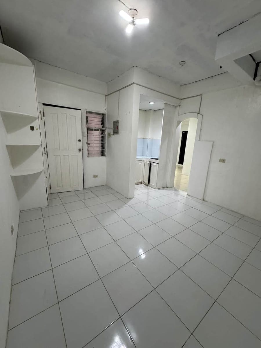 1 bedroom apartment 11,000 monthly rent - photo 1