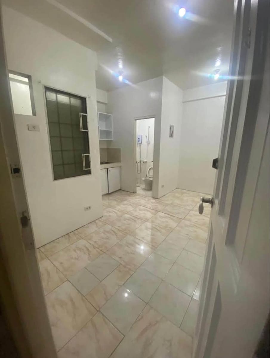 STUDIO TYPE apartment unit for rent‼️ - photo 1
