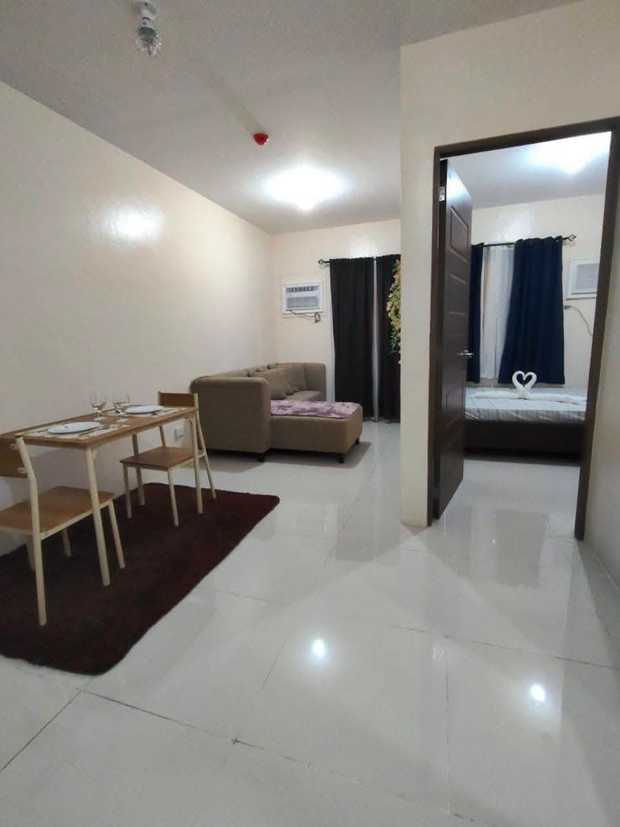 ‼️FOR RENT ‼️1 BEDROOM w/ BALCONY - photo 1