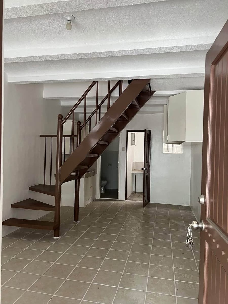 Richmond House For Rent - photo 1