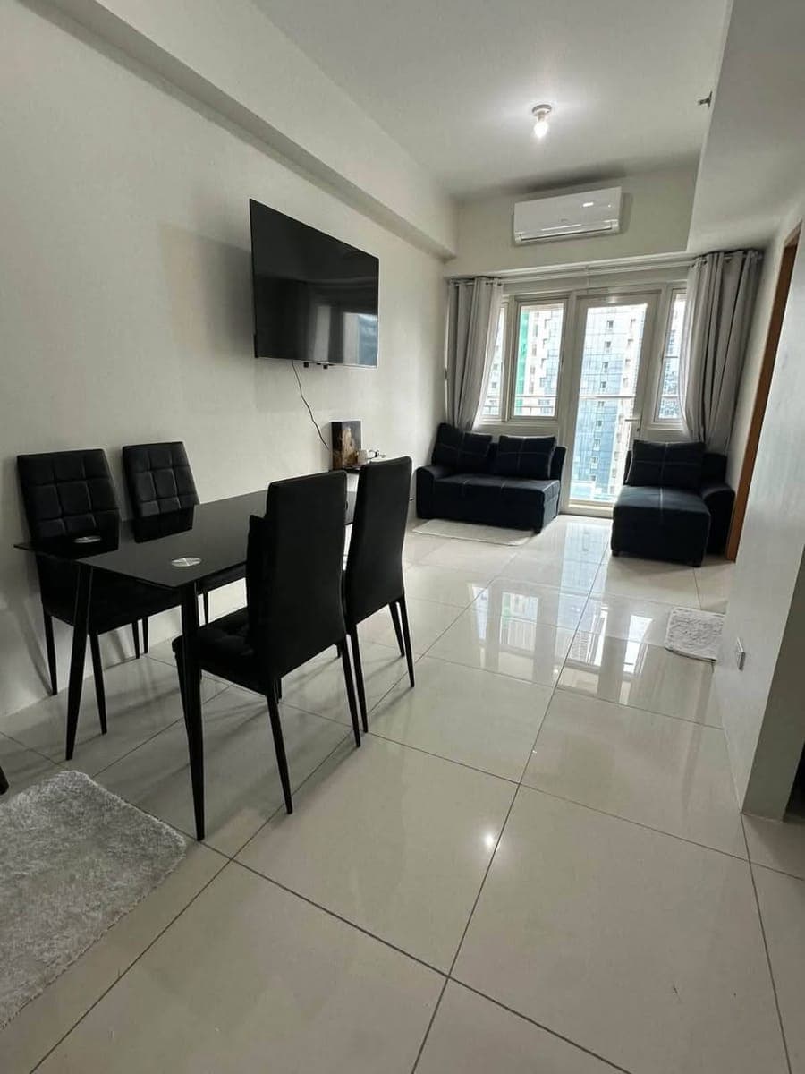 For Rent - photo 1