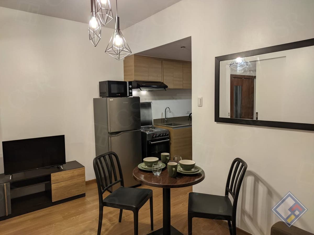 **Fully Furnished One Bedroom Unit For Lease at The Rise Makati.** - photo 1