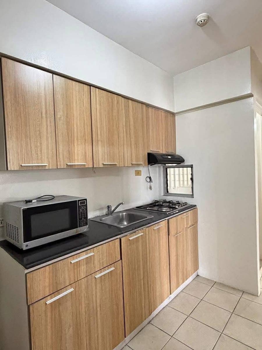 FOR RENT - photo 1