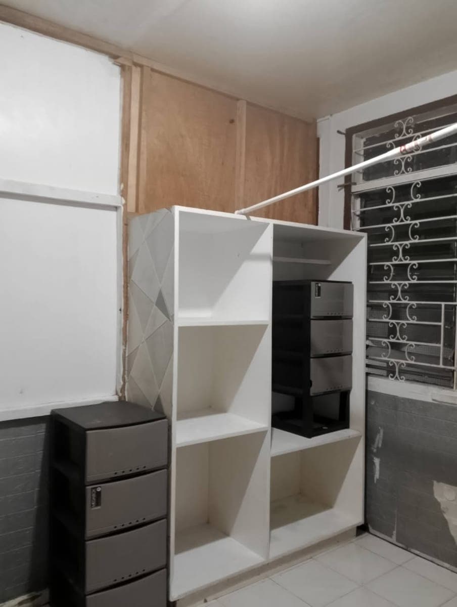 ROOM FOR RENT (MALE/FEMALE) - photo 1
