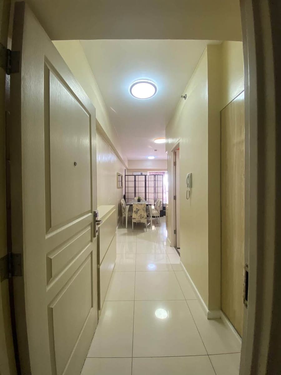 FOR LEASE: Studio Unit in Senta Tower - photo 1