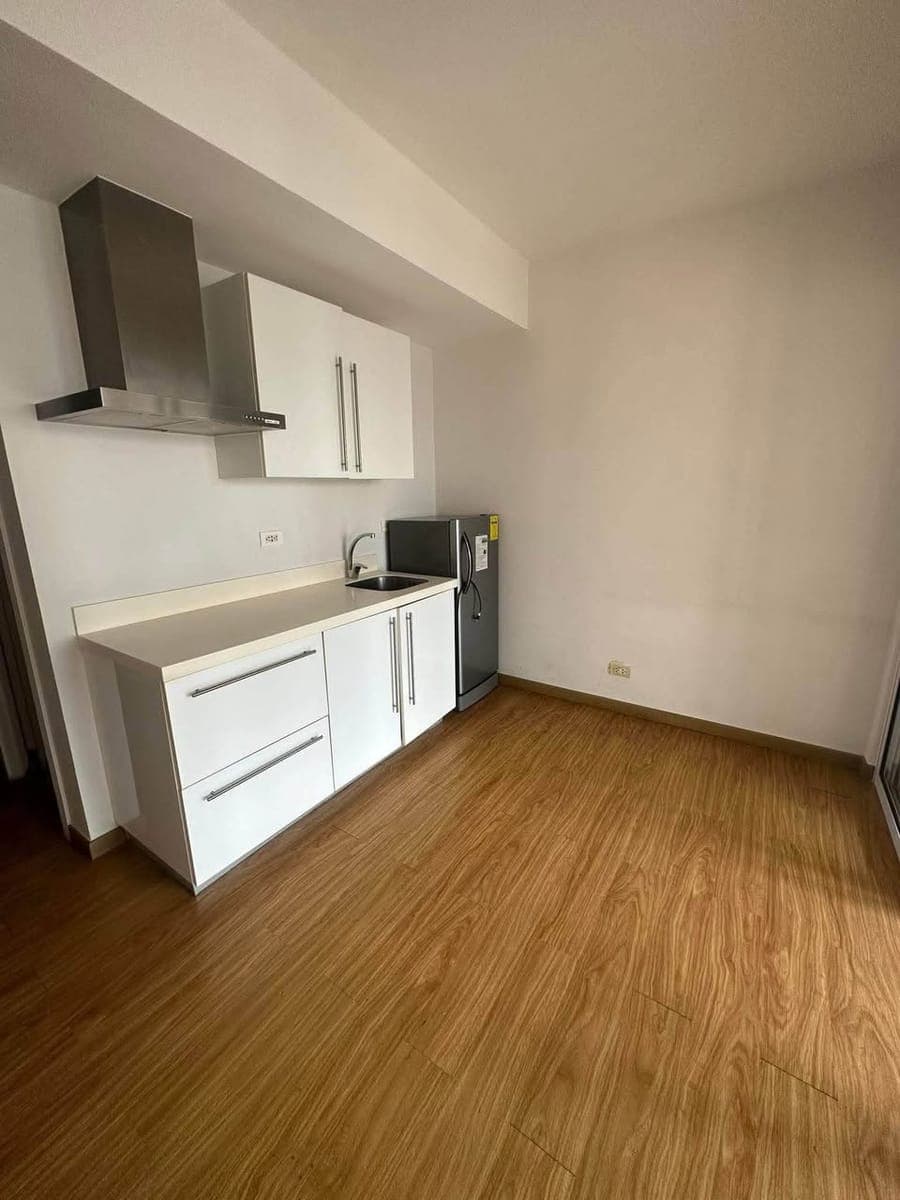 📍 CONDO UNIT FOR LEASE - photo 1