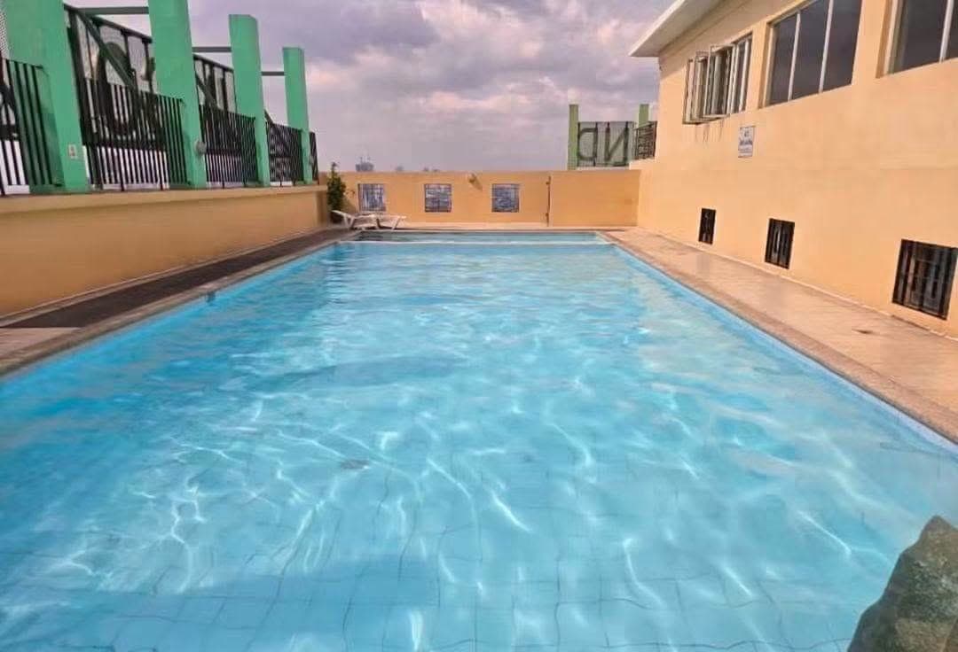 FOR RENT 3br unit in MAKATI EXEC T3 - photo 1