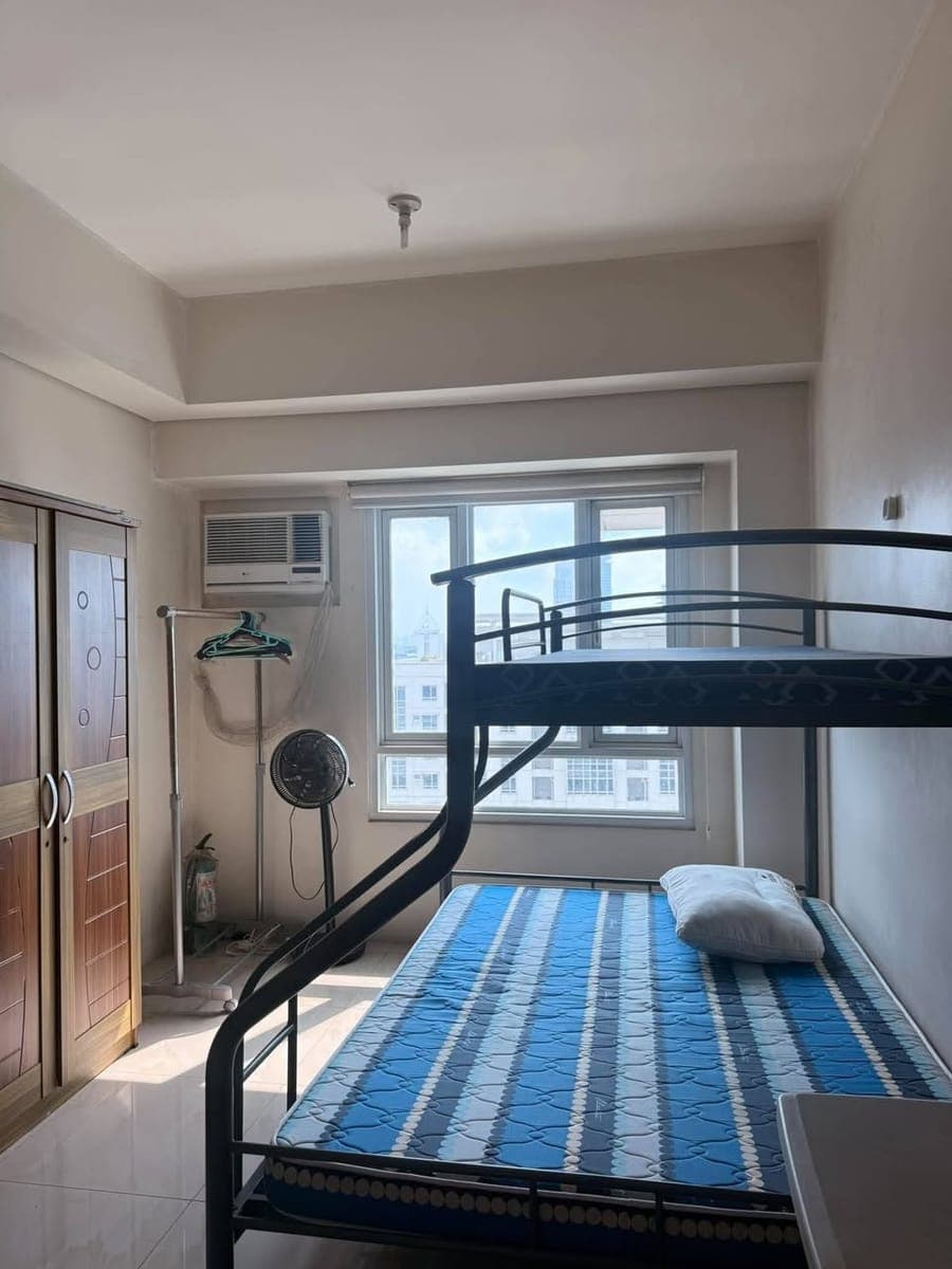 π Makati | Condo for Rent - photo 1