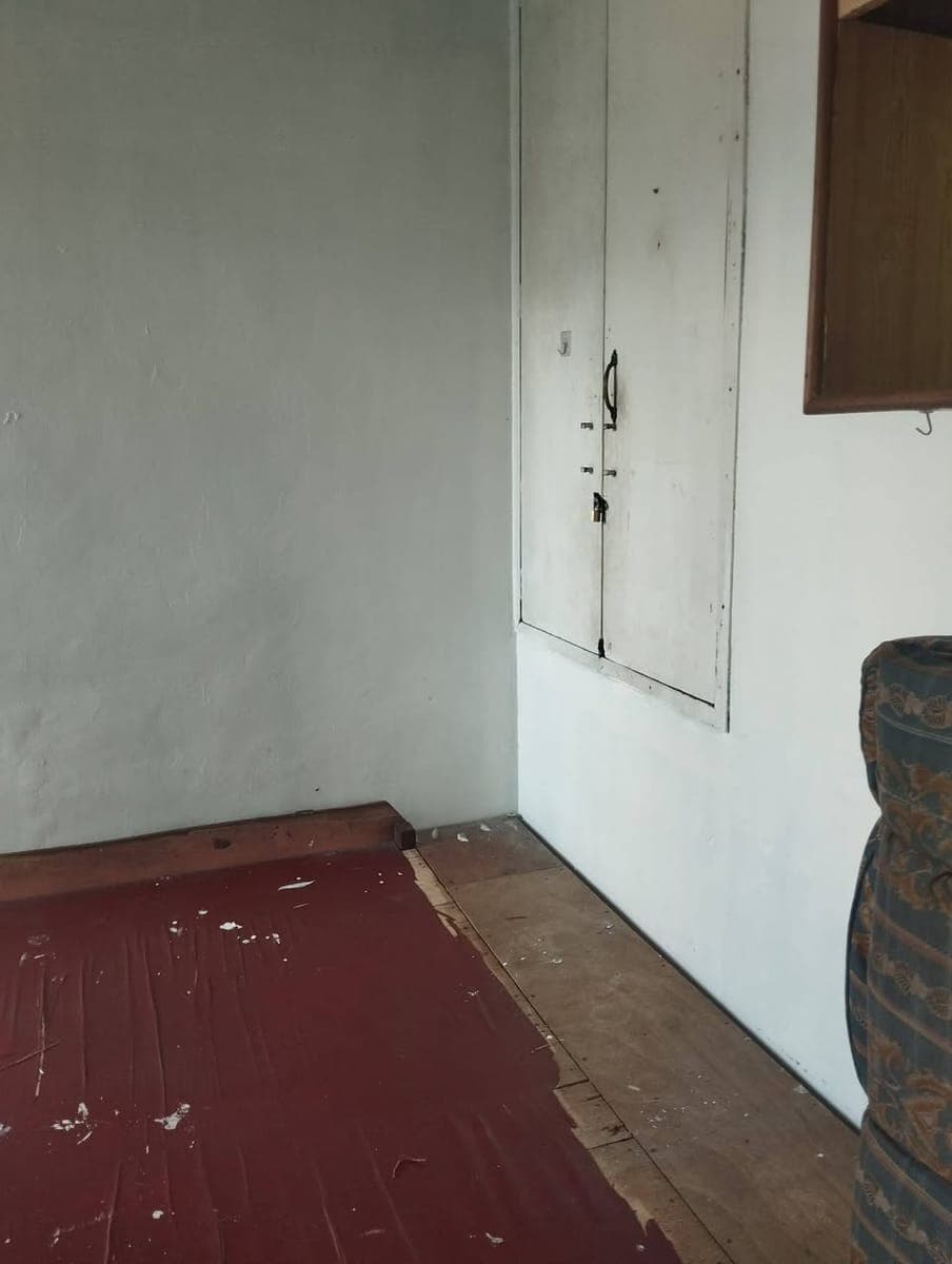 Room for rent with mini terrace - photo 1