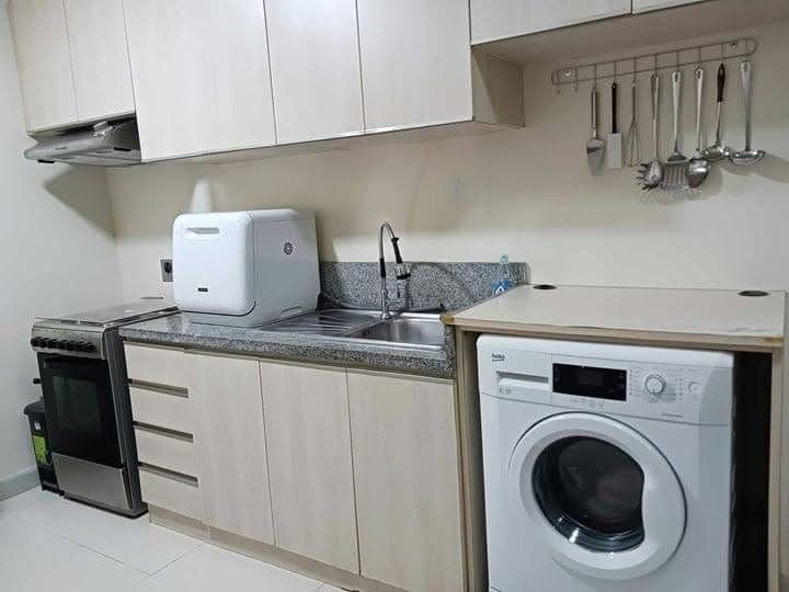 FOR RENT: 1BR Condo Unit - photo 1