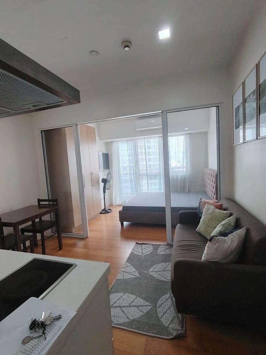 📍 CONDO UNIT FOR LEASE - photo 1