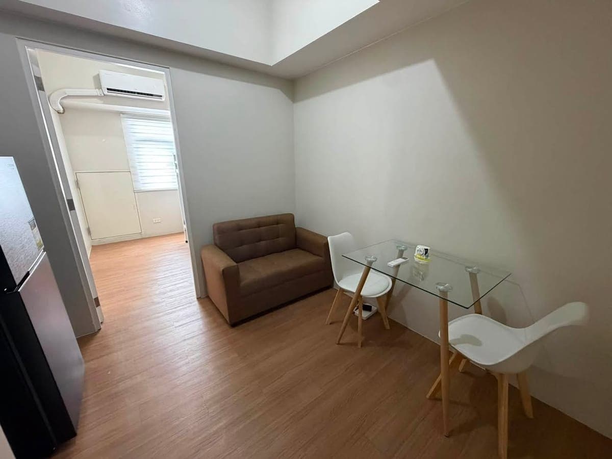 VISTA POINTE — 1BR CONDO FOR RENT - photo 1