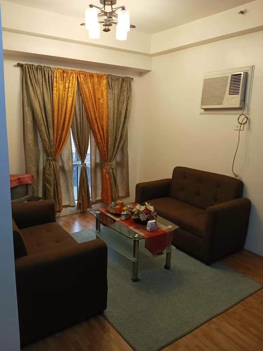 RUSH 2-BEDROOM CONDO FOR RENT - photo 1