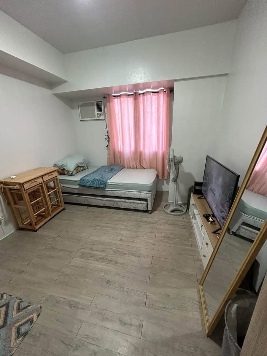 Studio Type Unit For rent - photo 1