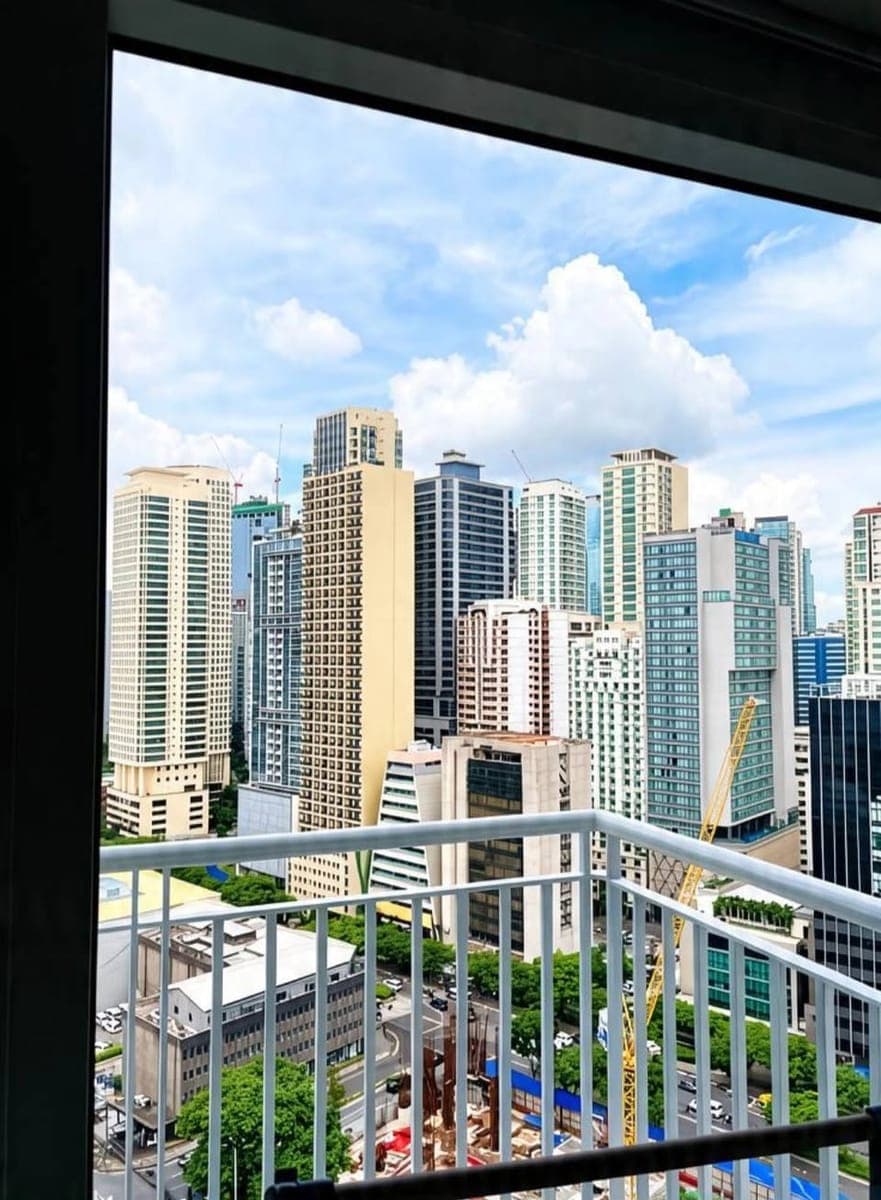 FOR RENT: Fully Furnished Studio Unit at Jazz Residences, Makati - β±16,000/month - photo 1