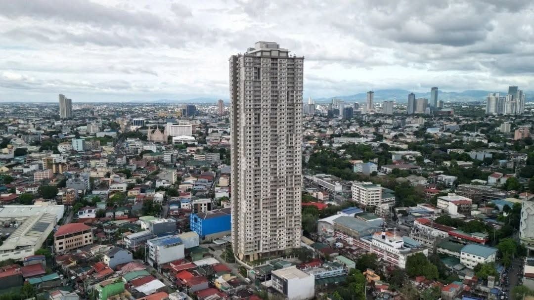 # For Rent 2 Bedroom Brandnew Condo Cameron Residences Roosevelt Ave., Quezon City - photo 1
