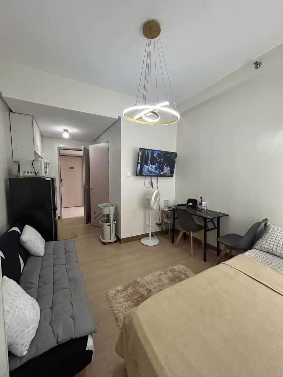 RUSH CONDO FOR RENT – SMDC TREES RESIDENCES - photo 1