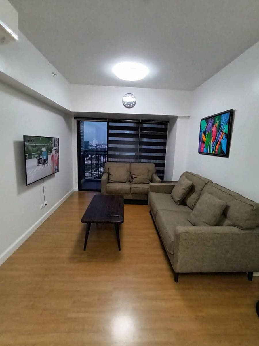 1BR High Park Tower 2 with parking for β±45k - photo 1