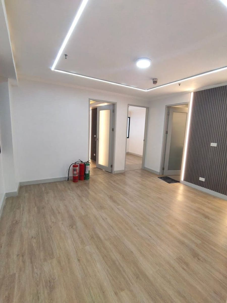 Two Bedrooms Condominium For Rent - photo 1