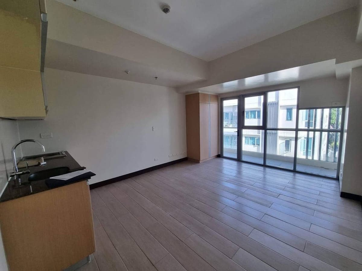 Golfhills Garden Condo unit for rent - photo 1